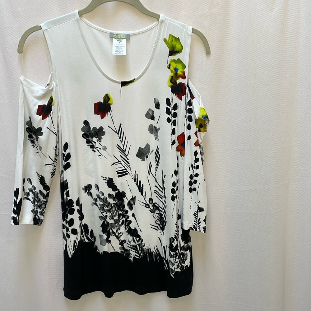 Dolcezza knit off the shoulder knit top